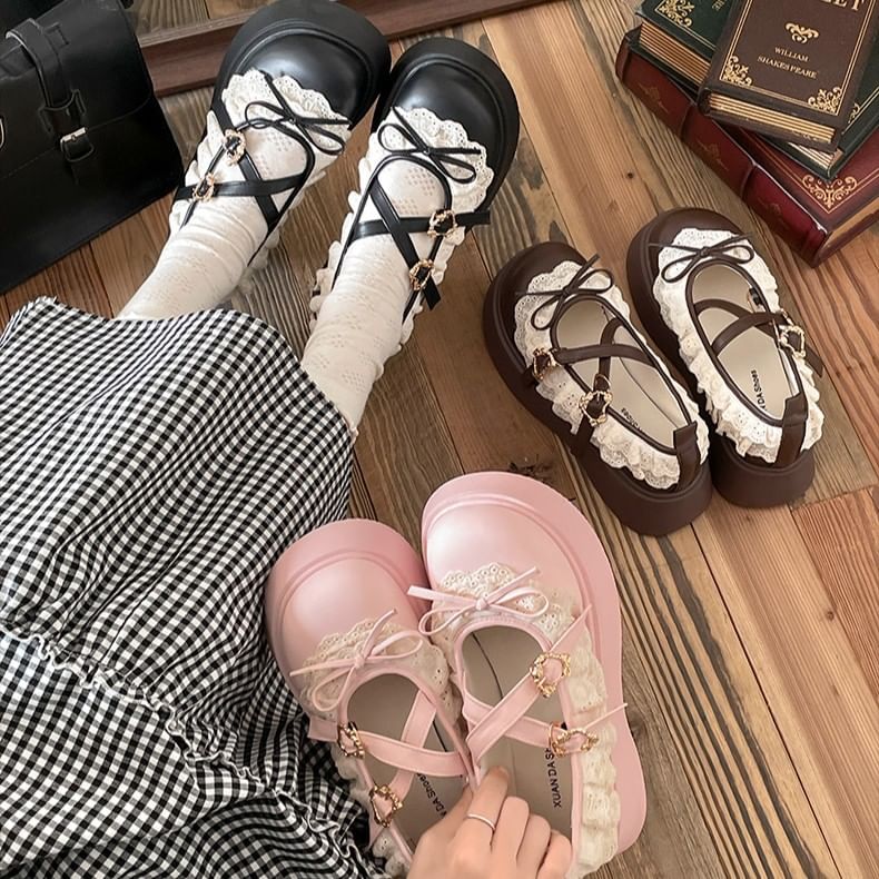 Lace Trim Platform Mary Jane Shoes