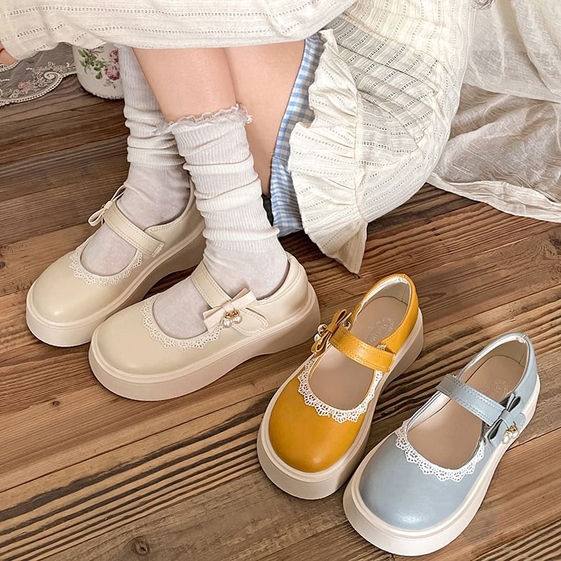 Plain Platform Mary Jane Shoes