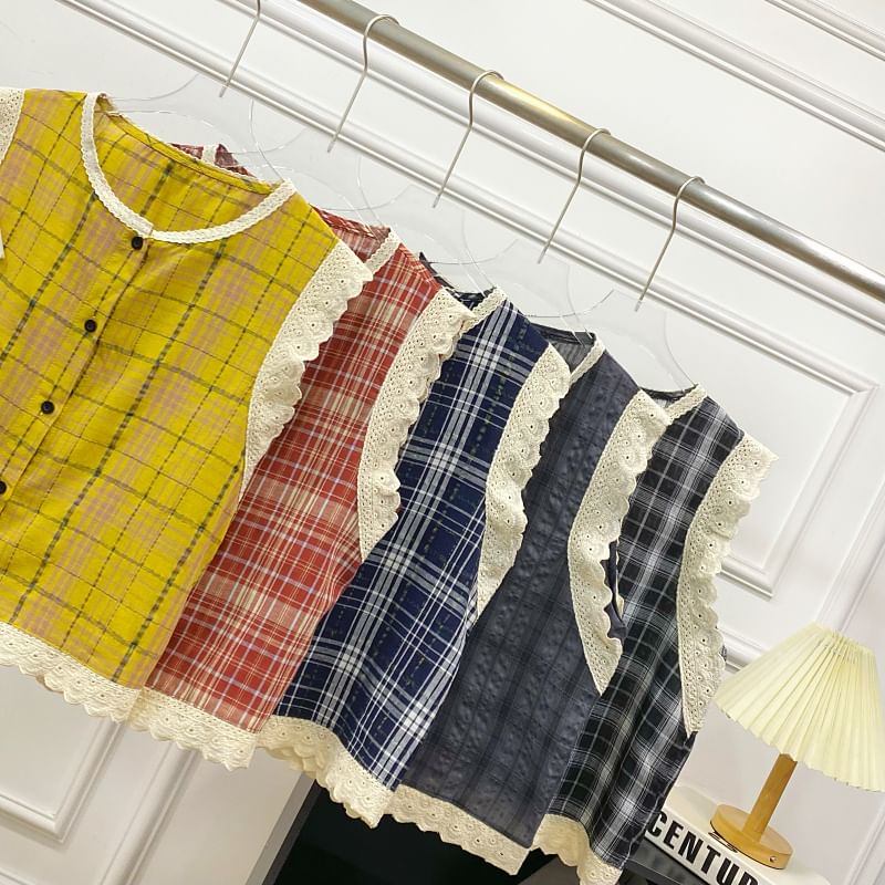 Crew Neck Plaid Panel Lace Blouse