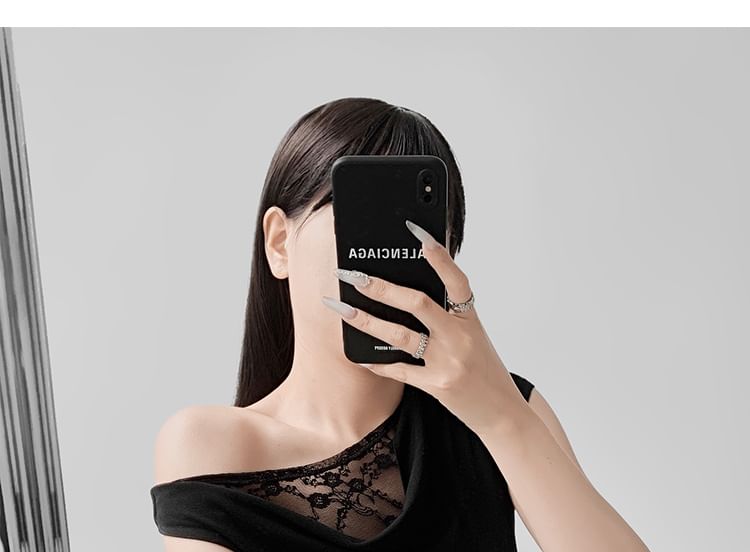 Off Shoulder Lace Panel Short Sleeve Crop Tee
