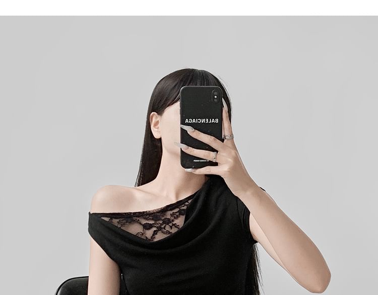Off Shoulder Lace Panel Short Sleeve Crop Tee