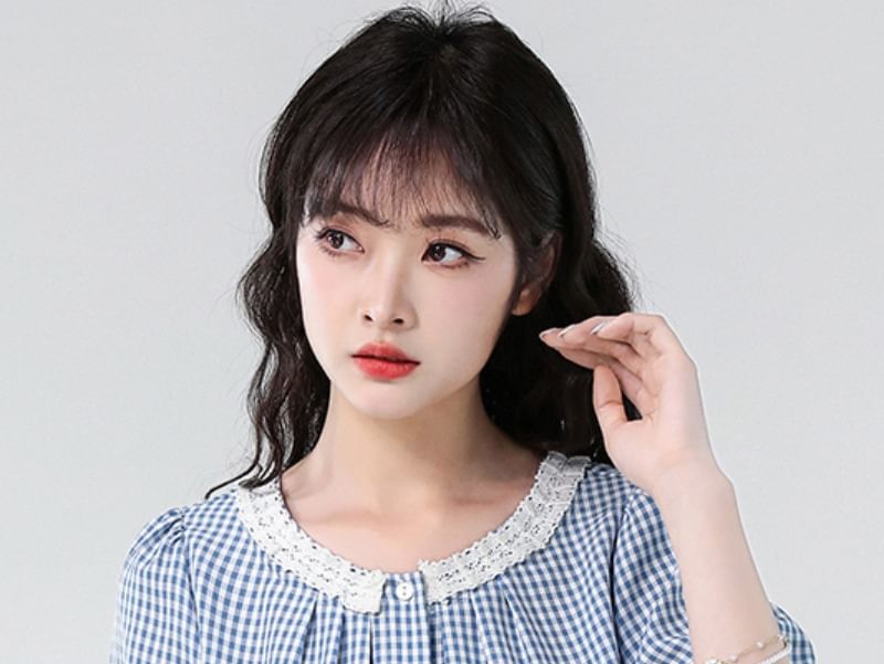 Crewneck Lace Trim Plaid Blouse