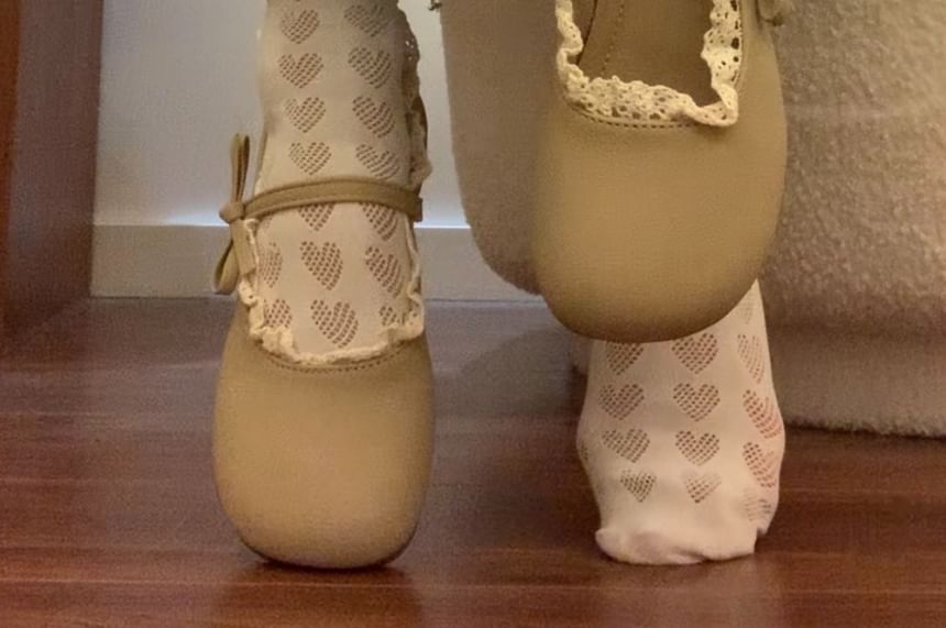 Lace Ruffle Mary Jane Shoes