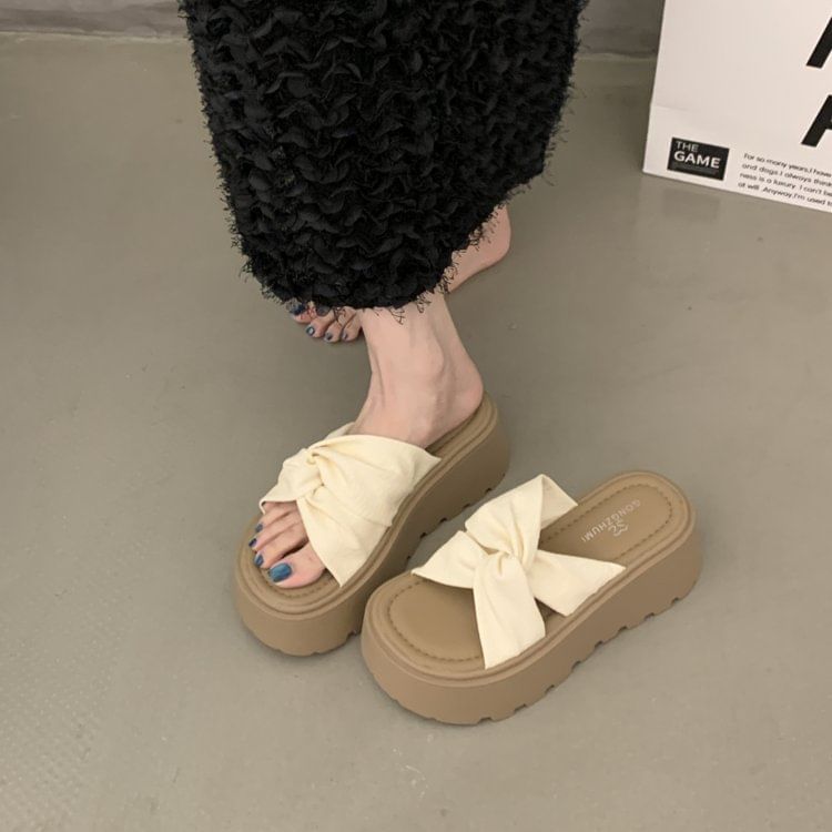 Twisted Platform Slide Sandals