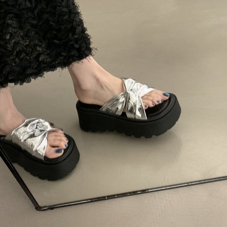 Twisted Platform Slide Sandals
