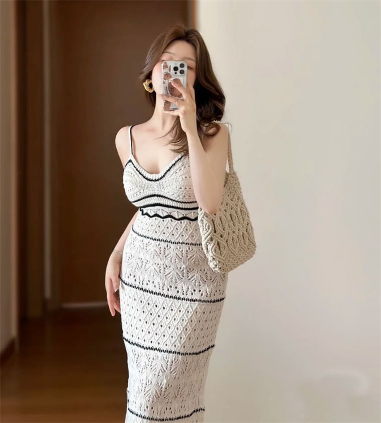 Spaghetti Strap V-Neck Contrast Trim Perforated Open Back Midi Sheath Knit Dress