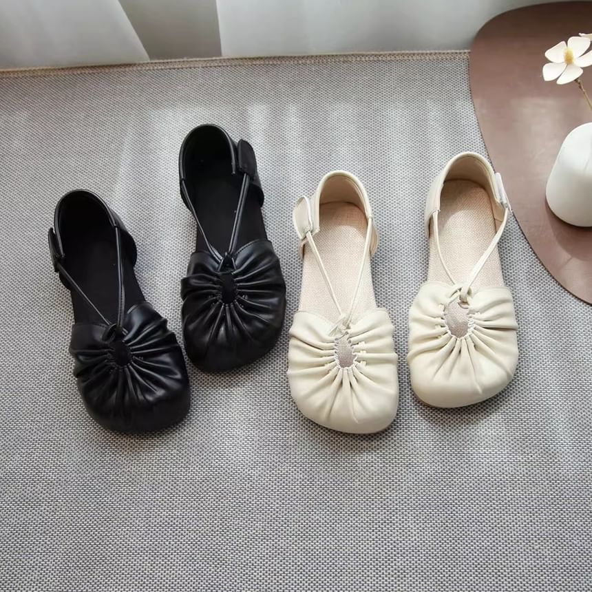 Plain Cutout Ruched Faux Leather Sandals