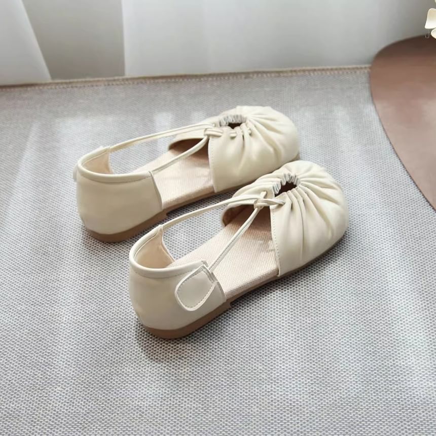 Plain Cutout Ruched Faux Leather Sandals
