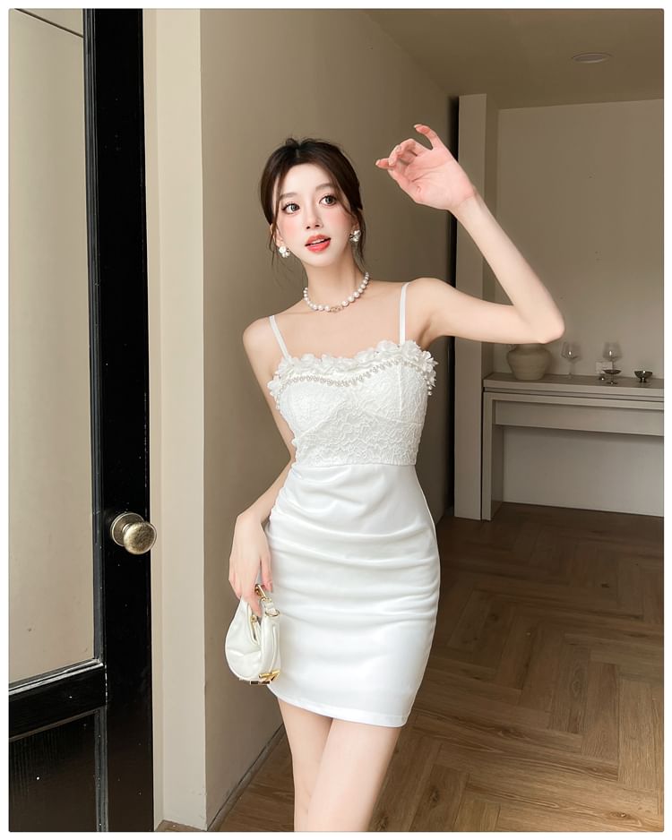 Spaghetti Strap Plain Faux Pearl Beaded Panel Lace Mini Sheath Dress