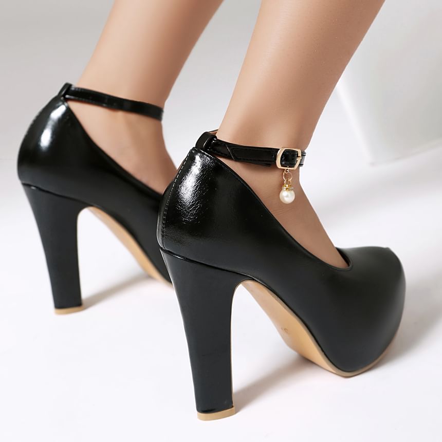 Platform Chunky Heel Faux Pearl Buckled Sandals