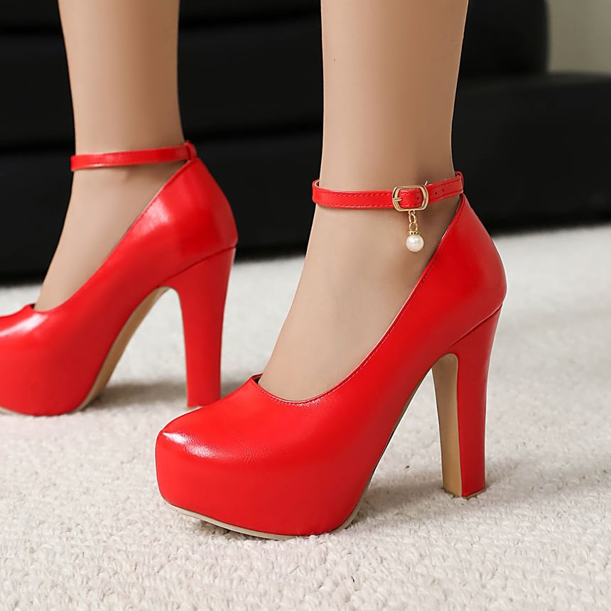 Platform Chunky Heel Faux Pearl Buckled Sandals