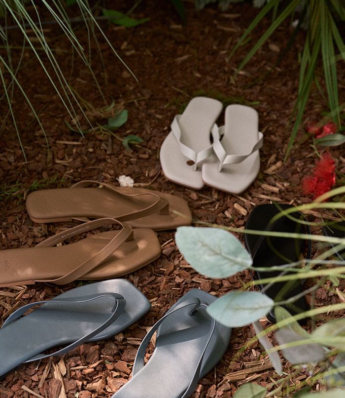 Plain Flip Flops