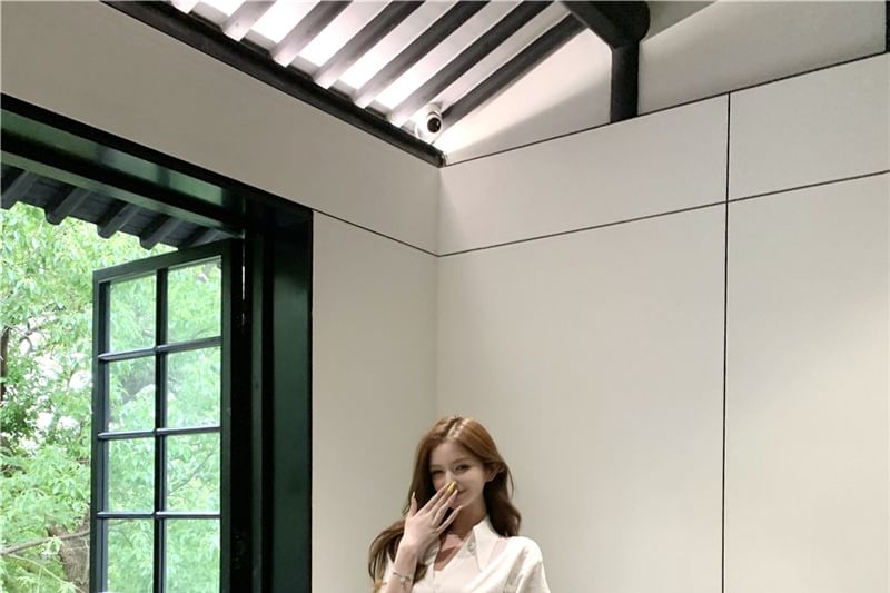 3/4 Sleeve V-Neck Blouse & Maxi Skirt Set - High Rise