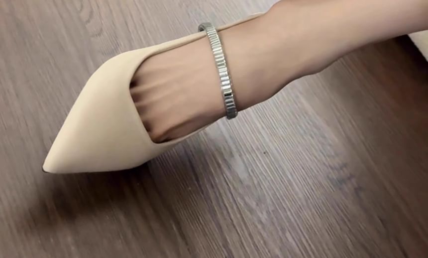 Kitten Heel Metal Strap Pointed Sandals