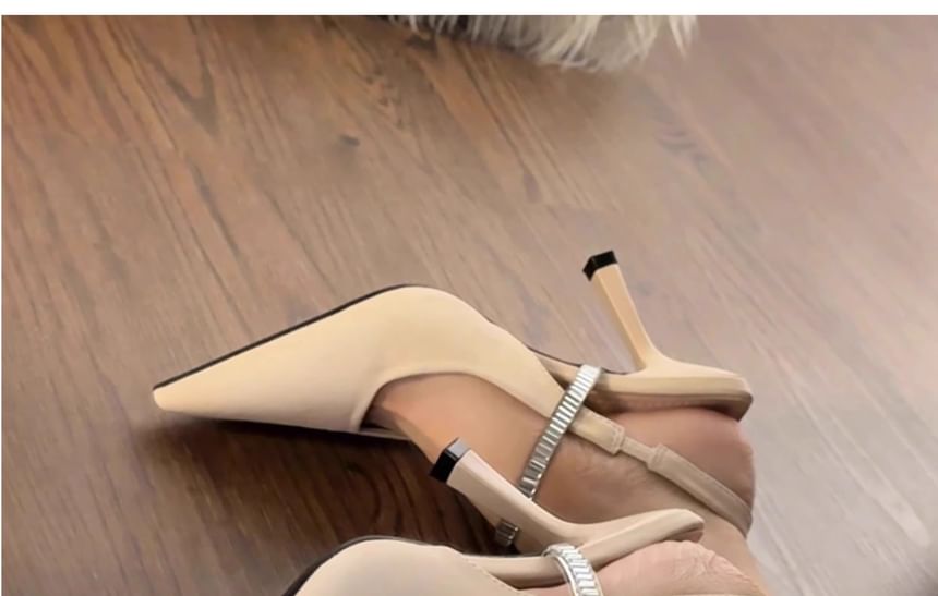 Kitten Heel Metal Strap Pointed Sandals