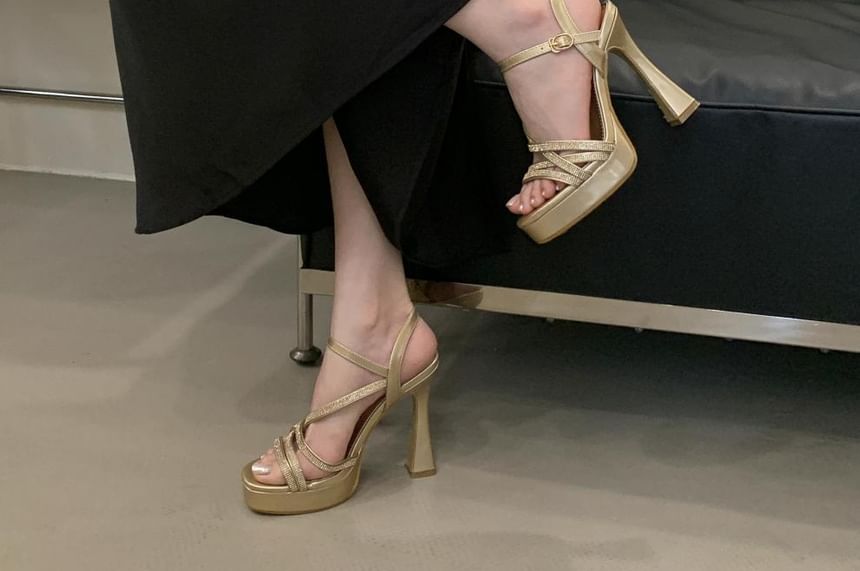 Block Heel Plain Sandals