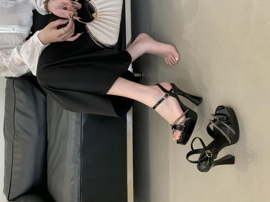 Block Heel Rhinestone Plain Sandals