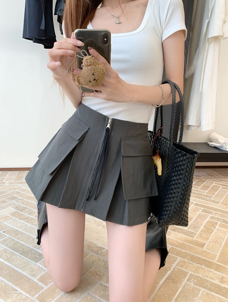 Cargo Mini Skirt with Plain Fabric and High Waist