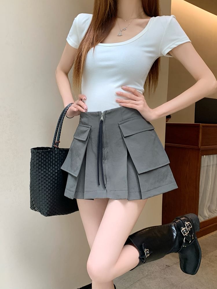 Cargo Mini Skirt with Plain Fabric and High Waist