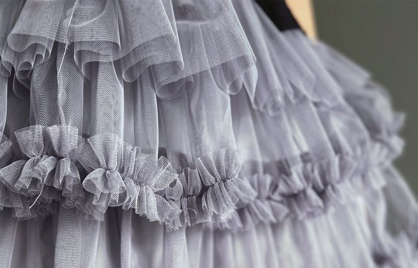 High-Waisted Tulle Mini Skirt with Ruffled Trim