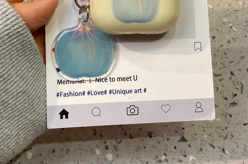 Apple AirPods Earphone Case Skin / Charm / Set