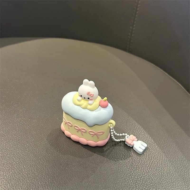Rabbit Cake Apple AirPods / Pro Earphone Case Skin with Charm