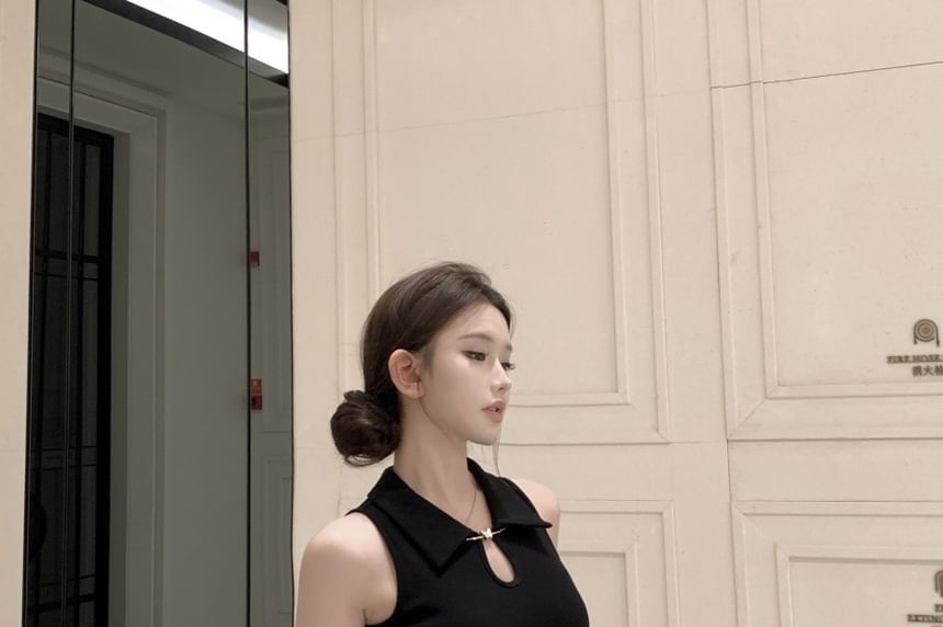 Black Collared Peplum Keyhole Maxi A-Line Dress - Altfashion Shop