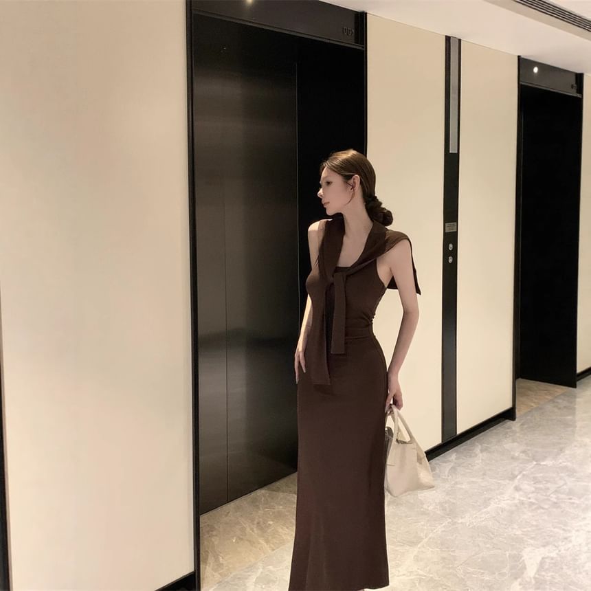 Black Scoop Neck Sheath Tank Dress with Scarf - Altfashion Shop