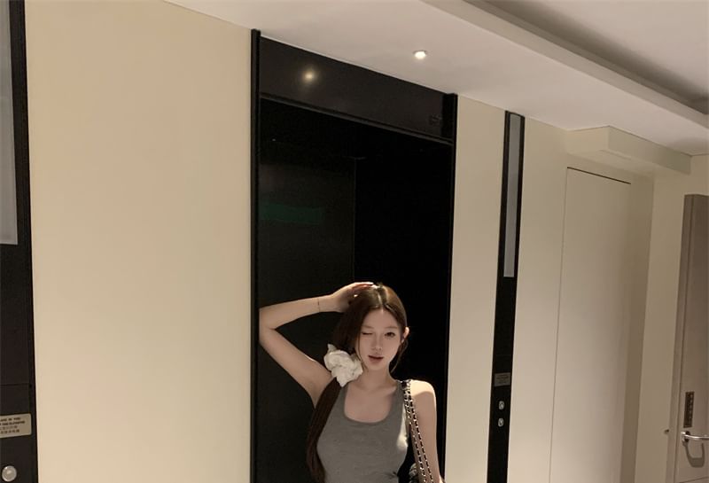Black Scoop Neck Sheath Tank Dress with Scarf - Altfashion Shop