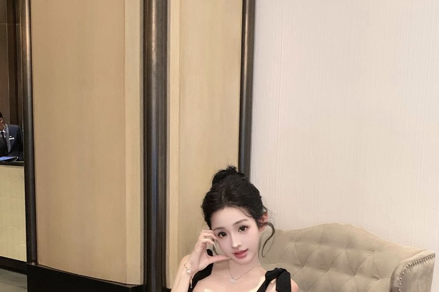 Lace Trim Shoulder Tie Camisole Top and Midi Pencil Skirt