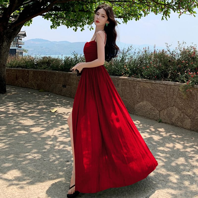 Black Spaghetti Strap Ruched Slit Maxi Dress - Altfashion Shop