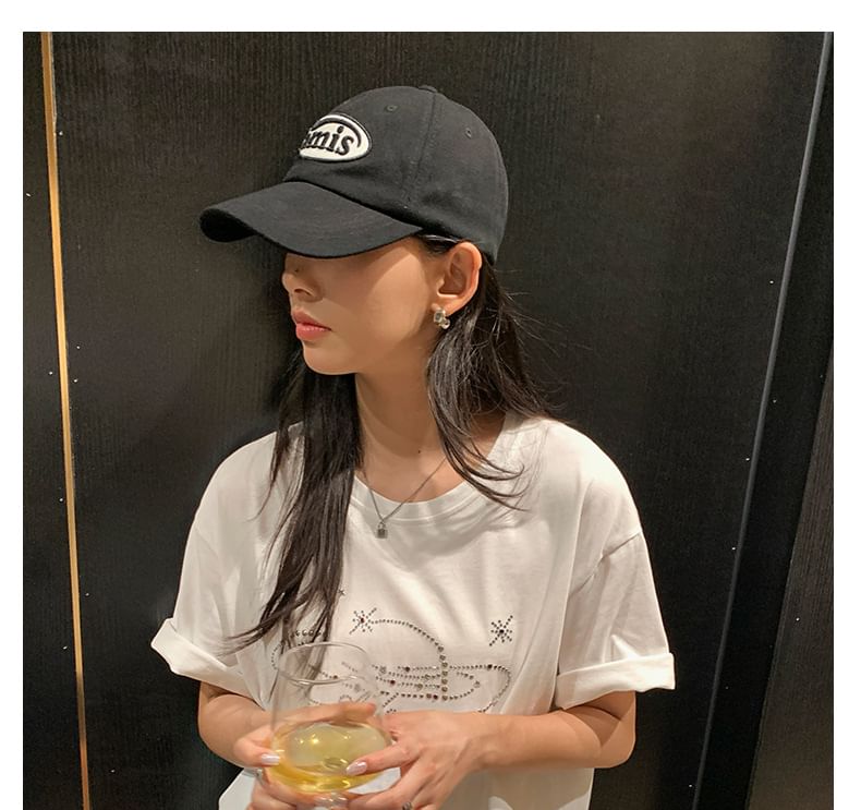 Rhinestone Crewneck Short-Sleeved Tee
