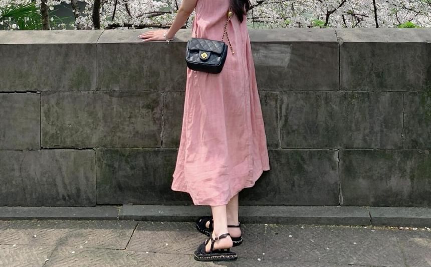 Black Sleeveless Crewneck A-Line Maxi Dress - Altfashion Shop