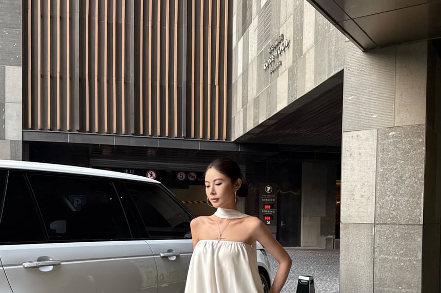 Bubble Tube Top and Fishtail Maxi Skirt with Strapless Design