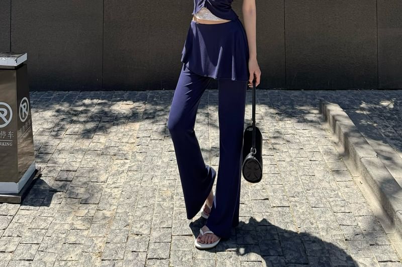Mock Two-Piece Lace-Paneled Halter Tee & Bootcut Overlay Pants