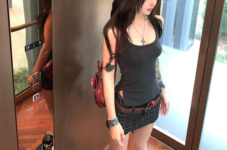 Spaghetti-Strap Slit Plain Cami & High-Waisted Plaid Mini Skirt