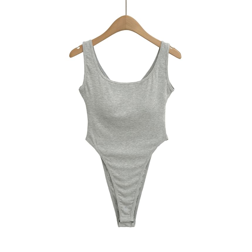Plain Scoop-Neck Bodysuit Blouse