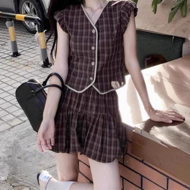 V-Neck Cap Sleeve Plaid Slim Blouse and High Waist Bubble Hem Mini Skirt Set
