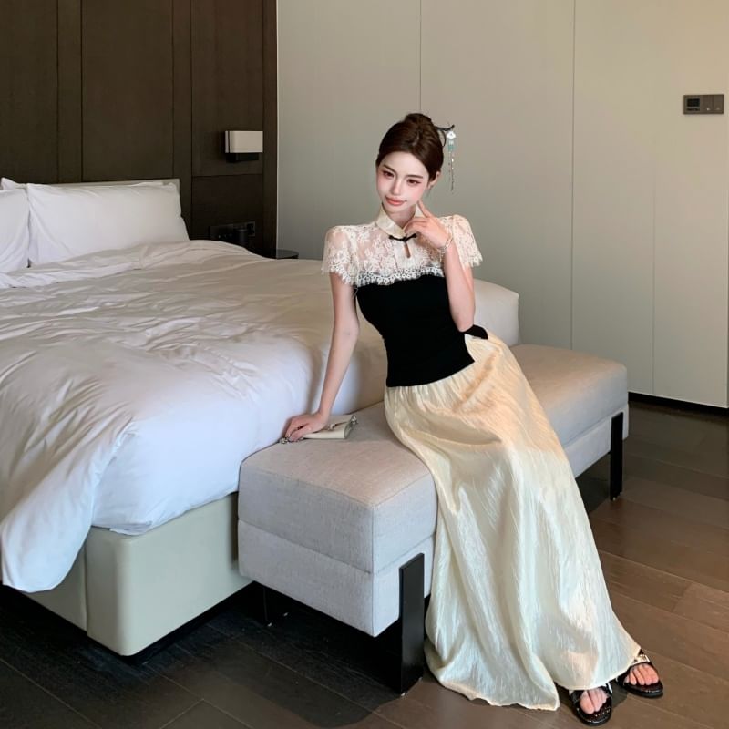 Mandarin Collar Short Sleeve Lace Top and Maxi A-Line Skirt