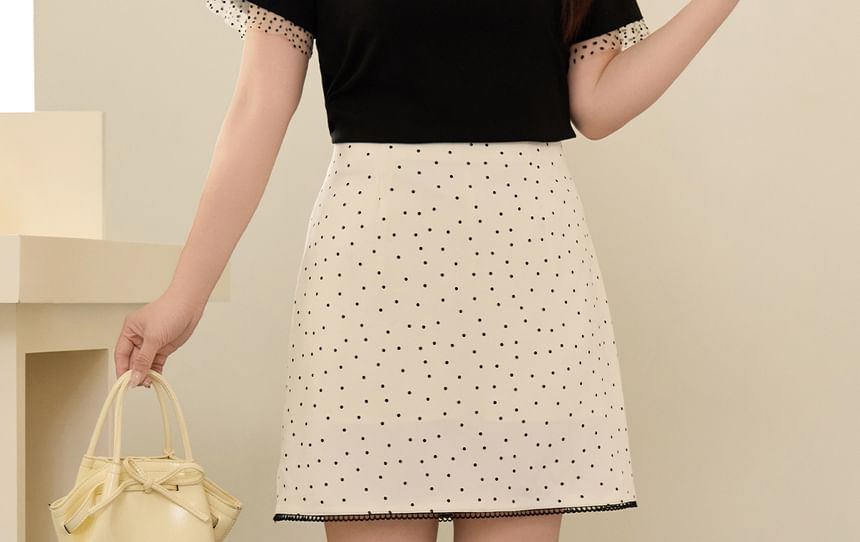 Dotted Contrast Lace Trim Mini A-Line Skirt High Rise
