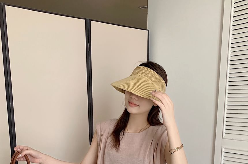 Round-Neck Sleeveless Plain Top