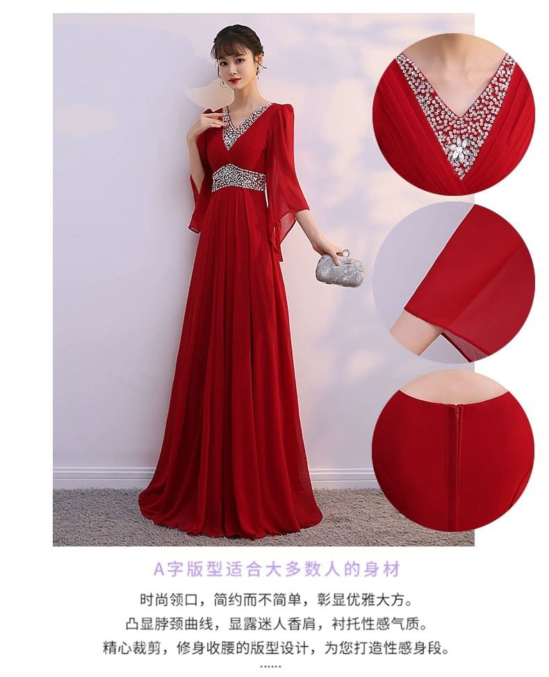 Black 3/4-Sleeve V-Neck Lace Panel A-Line Maxi Dress - Altfashion Shop
