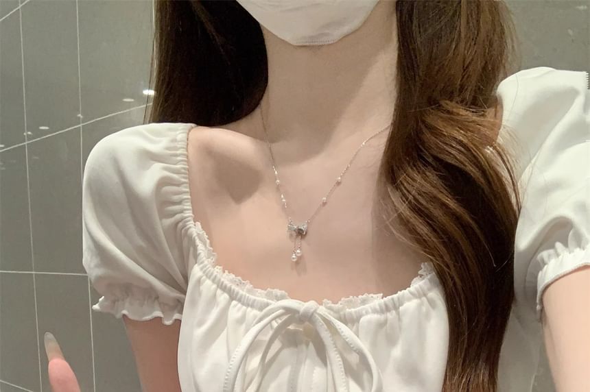 Square-Neck Puff-Sleeved Lace-Trimmed Tie-Front Fitted Blouse