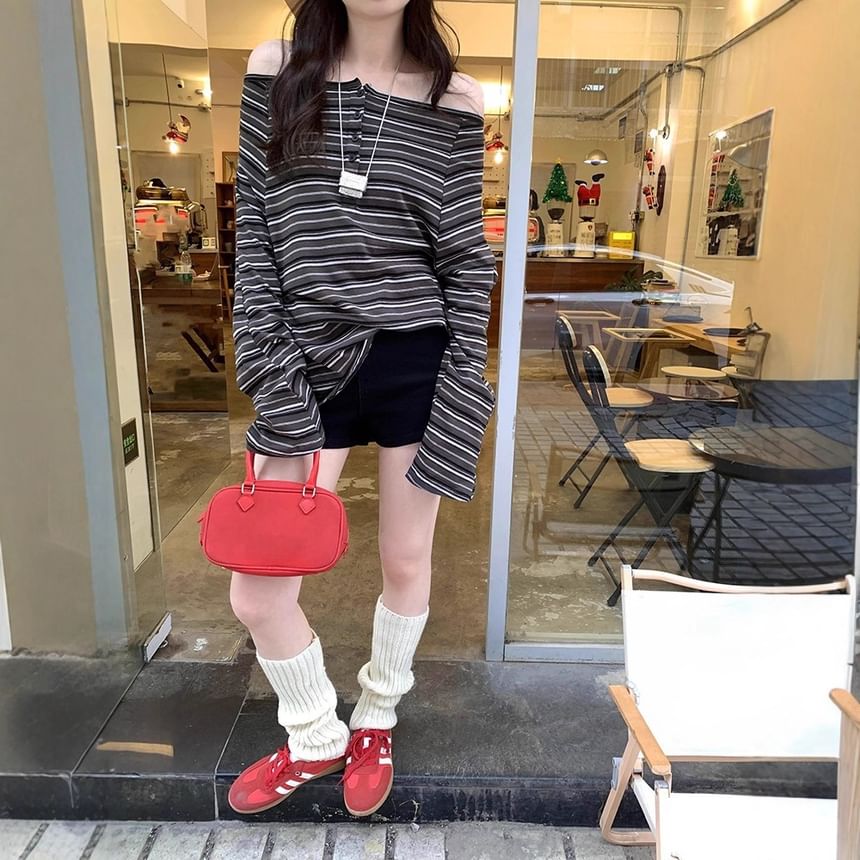 Striped Loose-Fit Off-Shoulder Long-Sleeved Tee