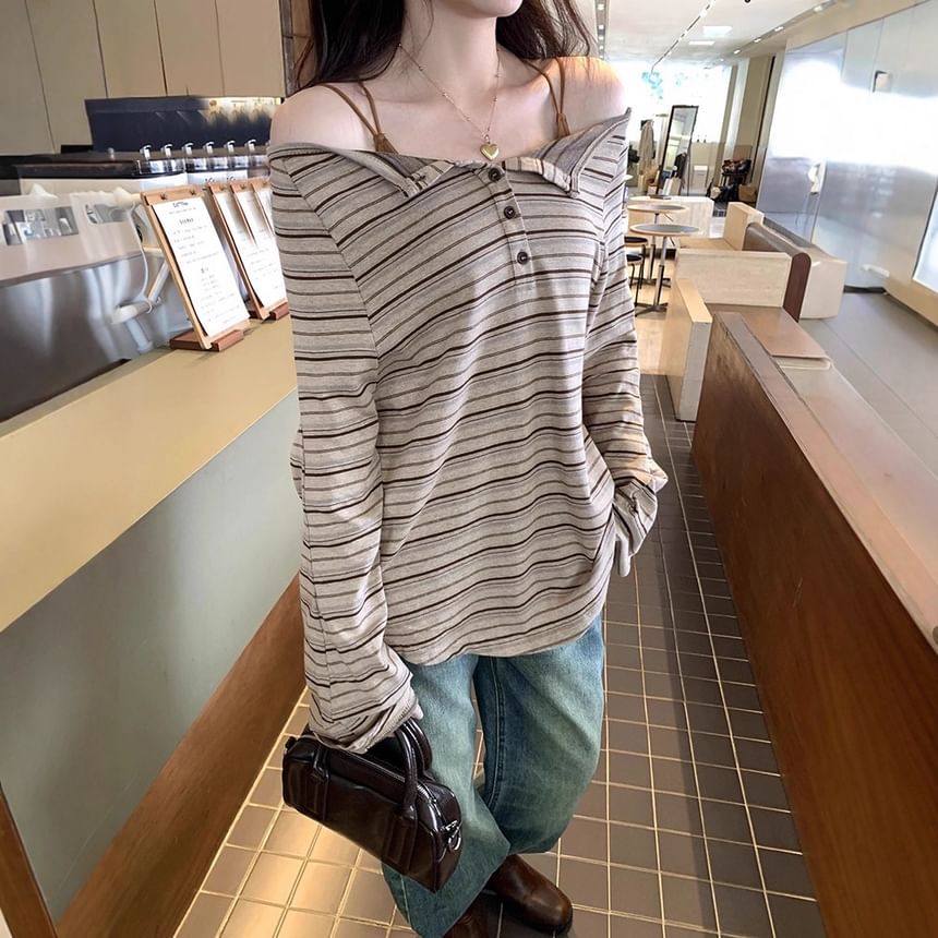 Striped Loose-Fit Off-Shoulder Long-Sleeved Tee
