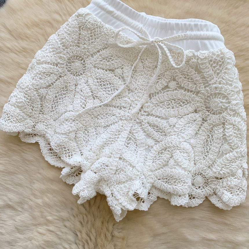 Sleeveless Lace Cropped Top and Shorts Set