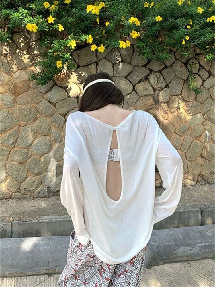 Plain Open-Back Long-Sleeved Tee