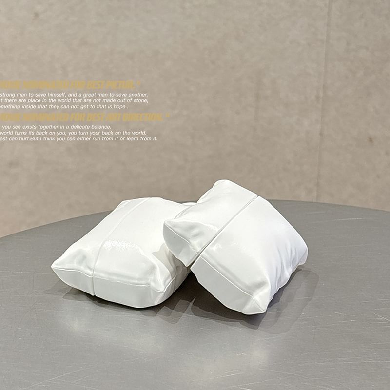 Pillow Apple AirPods / Pro Earphone Case Skin