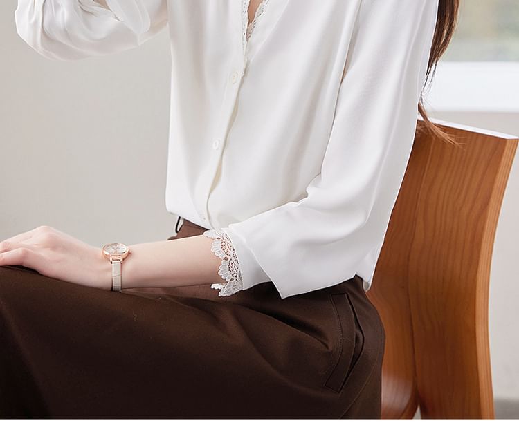 Collared V-Neck Lace-Trimmed Long-Sleeved Shirt
