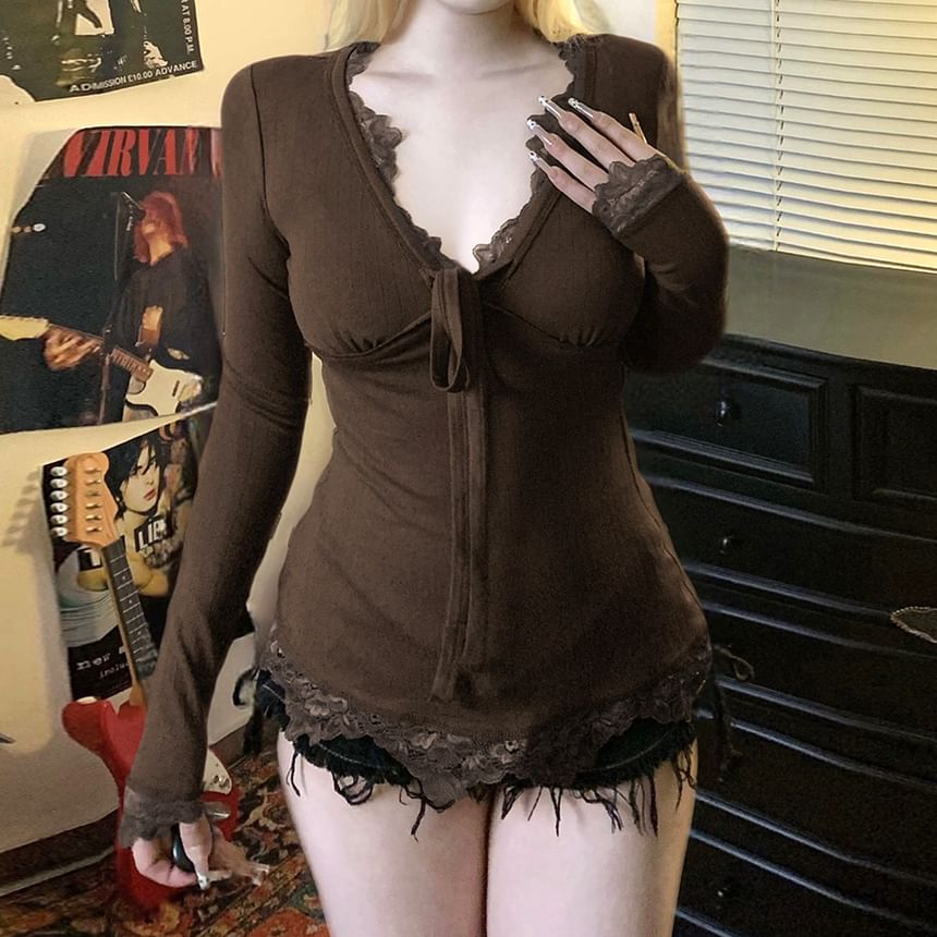 Long Sleeve V-Neck Lace Trim T-Shirt